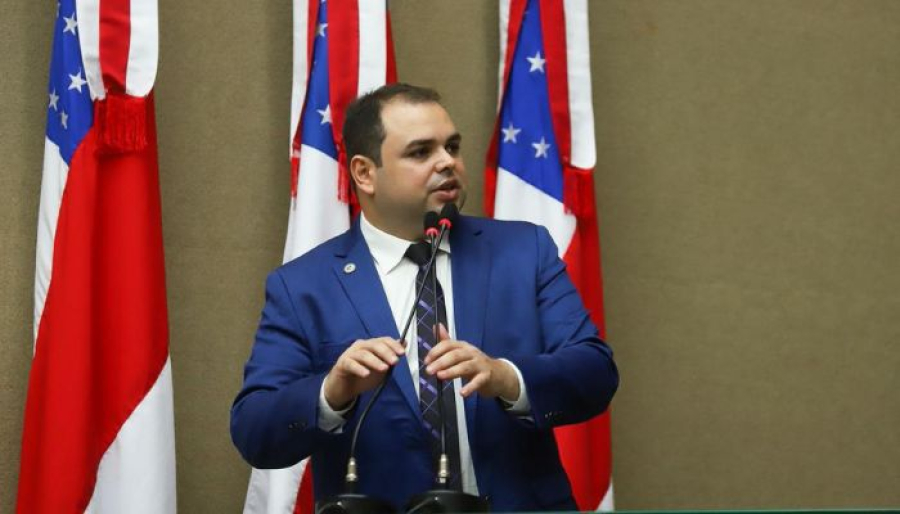 Neste Maio Laranja, Roberto Cidade reforça leis de sua autoria que ampliam mecanismos de proteção para crianças e adolescentes