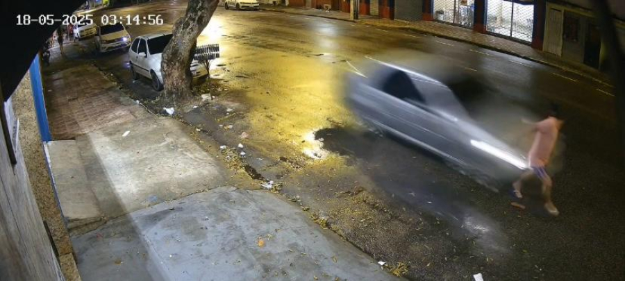 Homem morre atropelado por carro em alta velocidade no Centro de Manaus