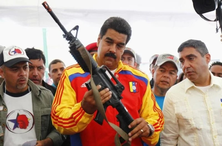 Ditador Maduro ordena que milicianos se apresentem em quartéis neste fim de semana