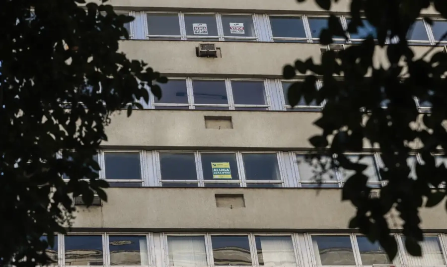 Parcela de famílias que pagam aluguel sobe 25% em 8 anos, mostra IBGE