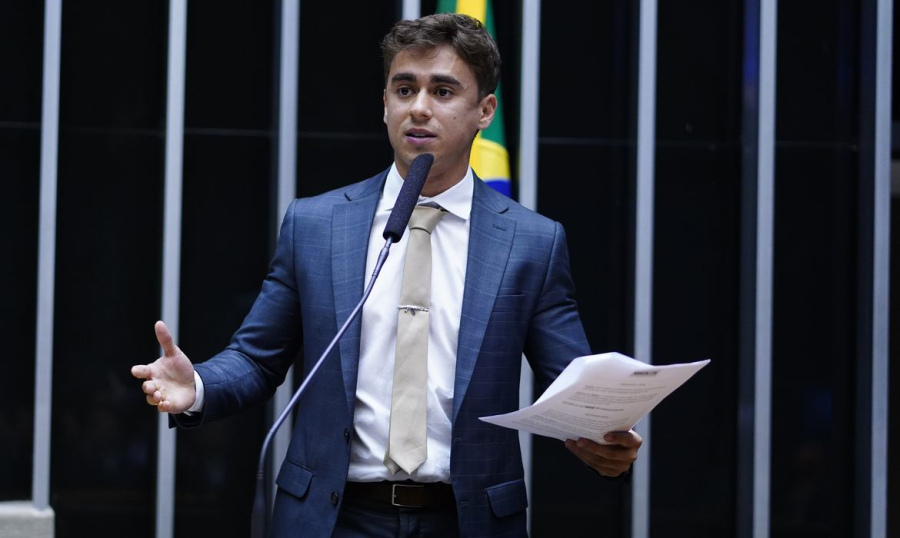 Justiça aumenta indenização que Nikolas terá de pagar a Felipe Neto