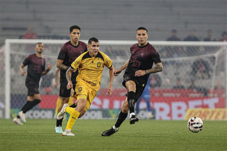 Amazonas FC perde para o Athletico-PR e segue na zona de rebaixamento da Série B