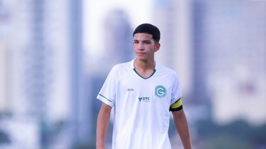 Jogador do sub-15 do Goiás morre em acidente