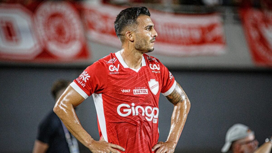 Vila Nova rescinde contrato com Guilherme Parede