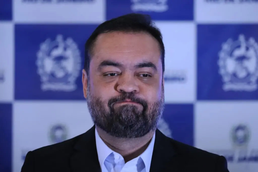 Ministra do TSE vota pela cassação de Cláudio Castro e pede novas eleições no Rio; julgamento é suspenso