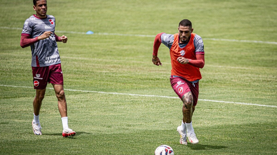 Willian Formiga desfalque Vila Nova pela quarta vez por suspensão na Série B