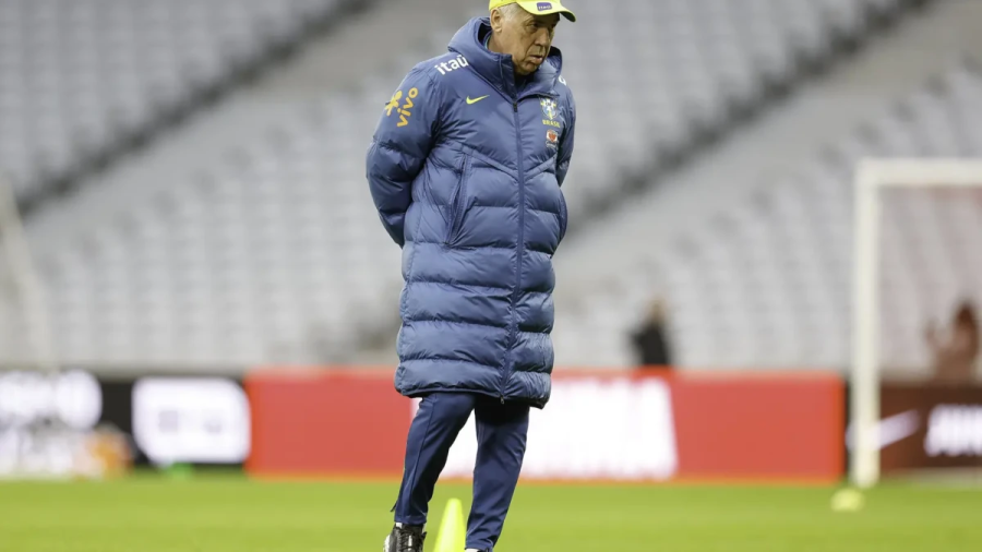 Carlo Ancelotti admite interesse em permanecer na seleção após a Copa de 2026