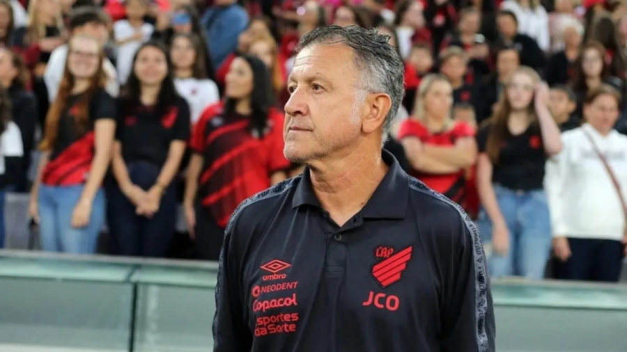 Remo contrata ex-treinador da seleção mexicana