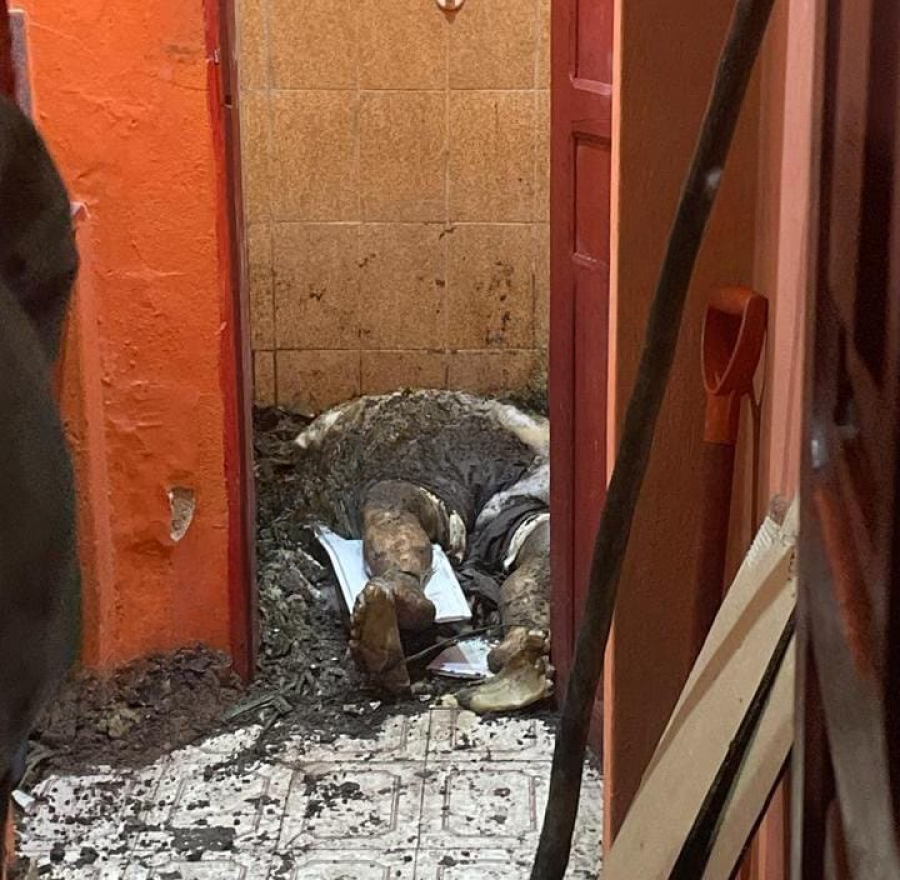 Idoso é encontrado enterrado em banheiro de kitnet no Zumbi