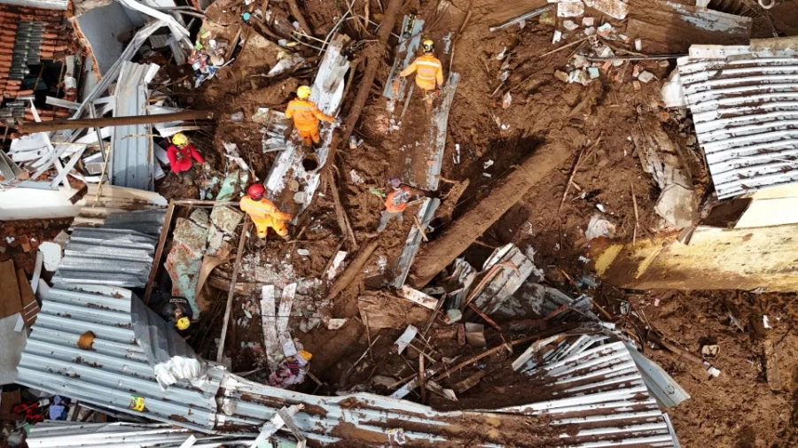 Sobe para 49 número de mortos em Juiz de Fora e Ubá