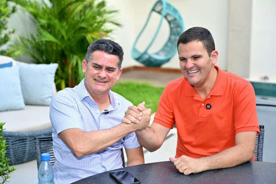 David Almeida renuncia à Prefeitura de Manaus nesta terça; Renato Júnior assume em solenidade na CMM