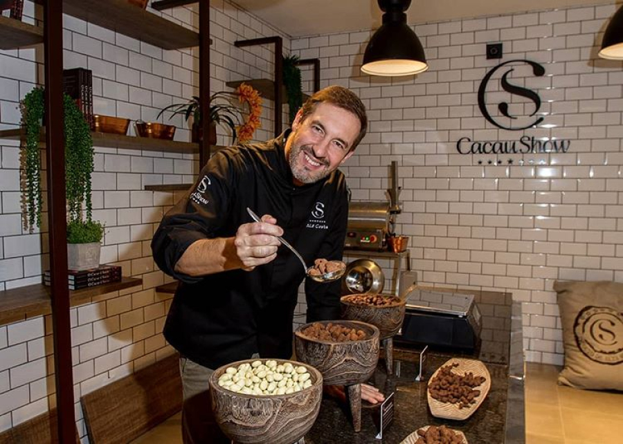 Em 20 dias, Cacau Show tira ideia das redes para lojas: 'visão do dono dá velocidade', diz CEO