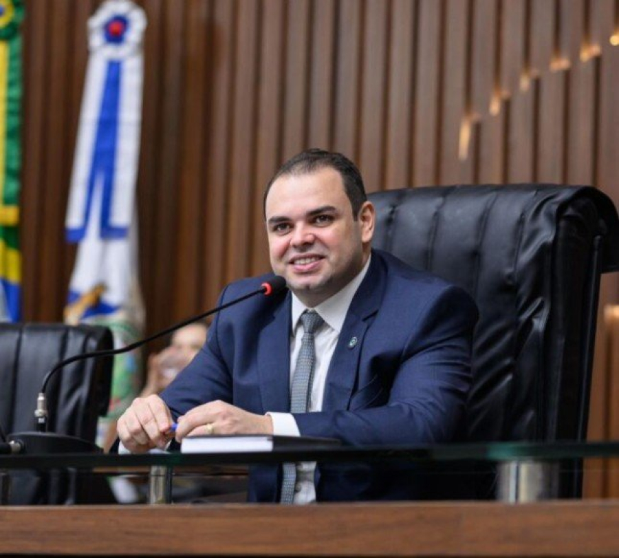 Entenda se Roberto Cidade ainda pode ser candidato após virar governador