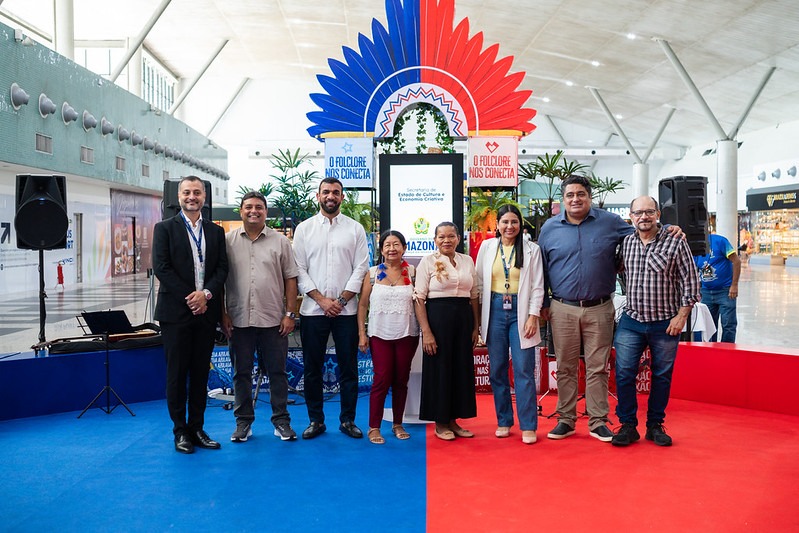 Azul e vermelho tomam conta do Aeroporto de Manaus na temporada de Parintins