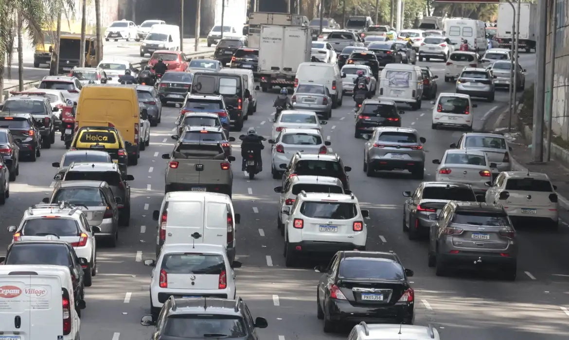 Programa CNH do Brasil aumenta pedidos de habilitação em mais de 200%