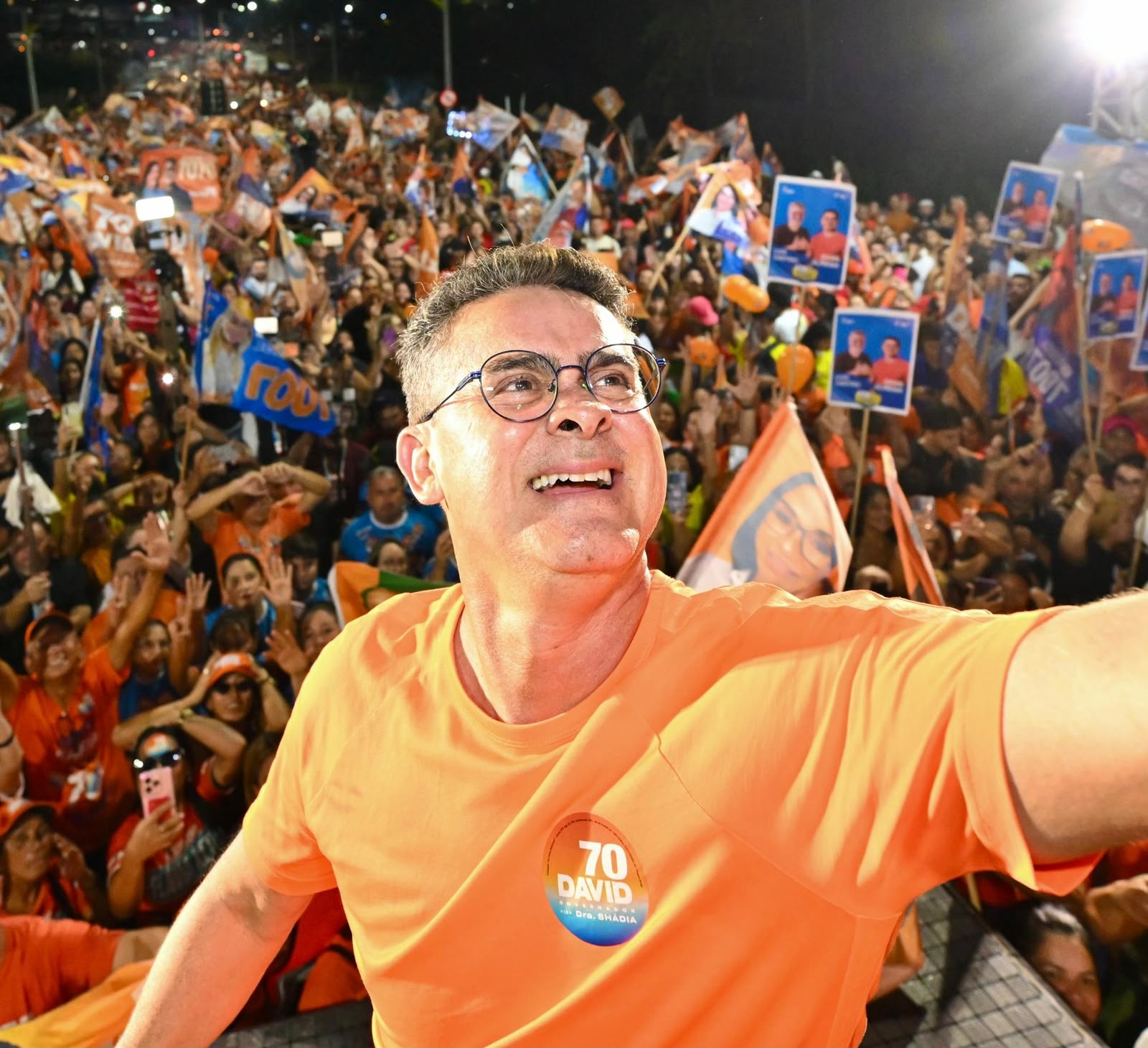 Na véspera da eleição, pesquisa coloca David no segundo turno para o Governo do Amazonas