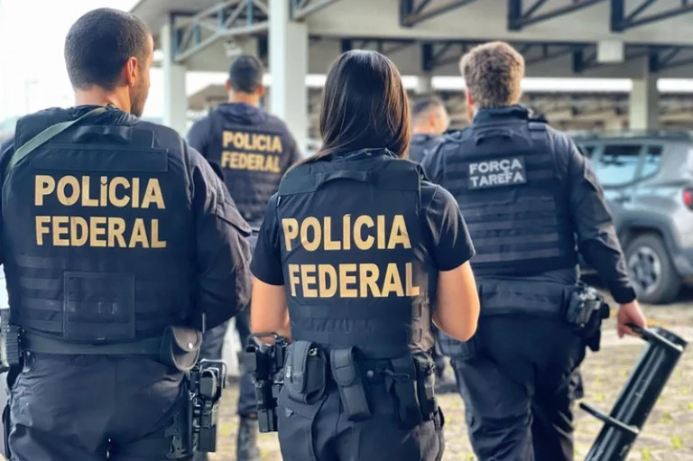 Polícia Federal prende 28 pessoas por crimes eleitorais neste domingo