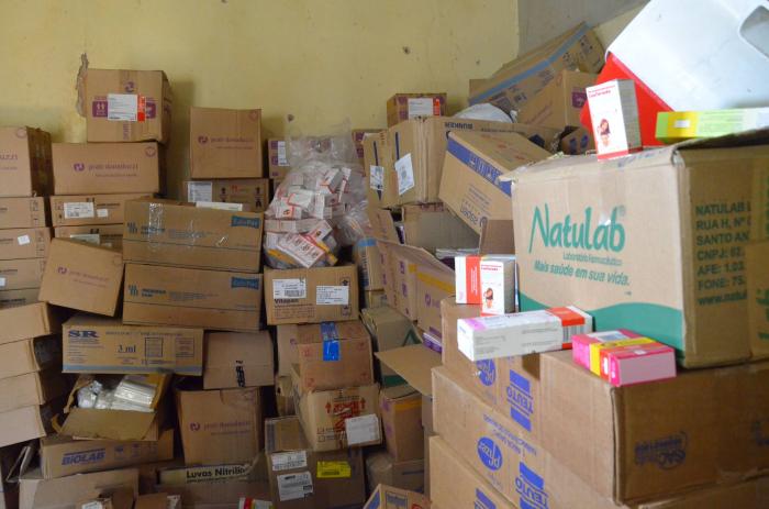 Vigilância Sanitária apreende medicamentos no centro de Manaus