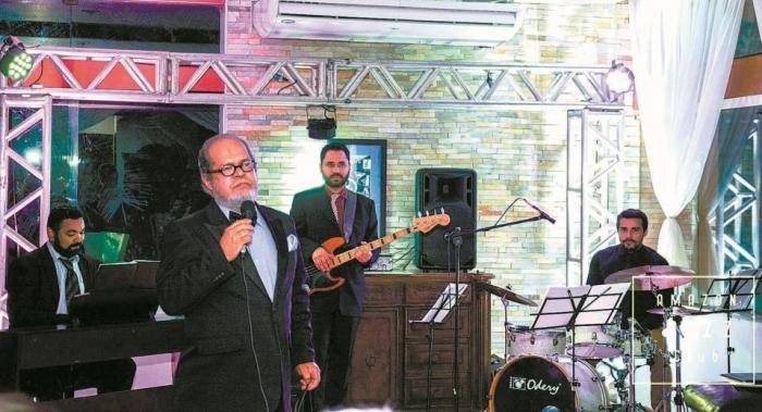Pai de Vivian Amorim comanda noite de jazz e Beatles no Centro Cultural Morada das Artes