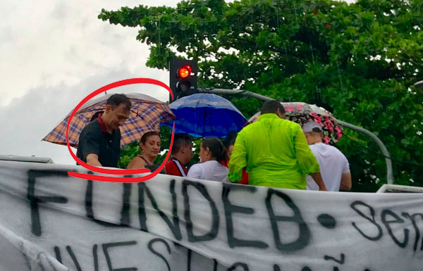 Políticos e militantes do PT estão por trás das manifestações pelo abono do Fundeb