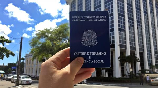 Sine Manaus seleciona candidatos para 10 vagas de emprego e estágio