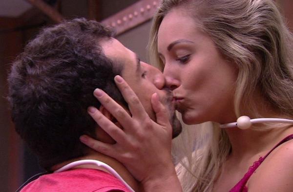 No BBB18, Kaysar e Jessica disputam Paredão
