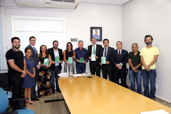 Semmas quer ouvir a população sobre a Apa Sauim-de-Manaus em consulta presencial   